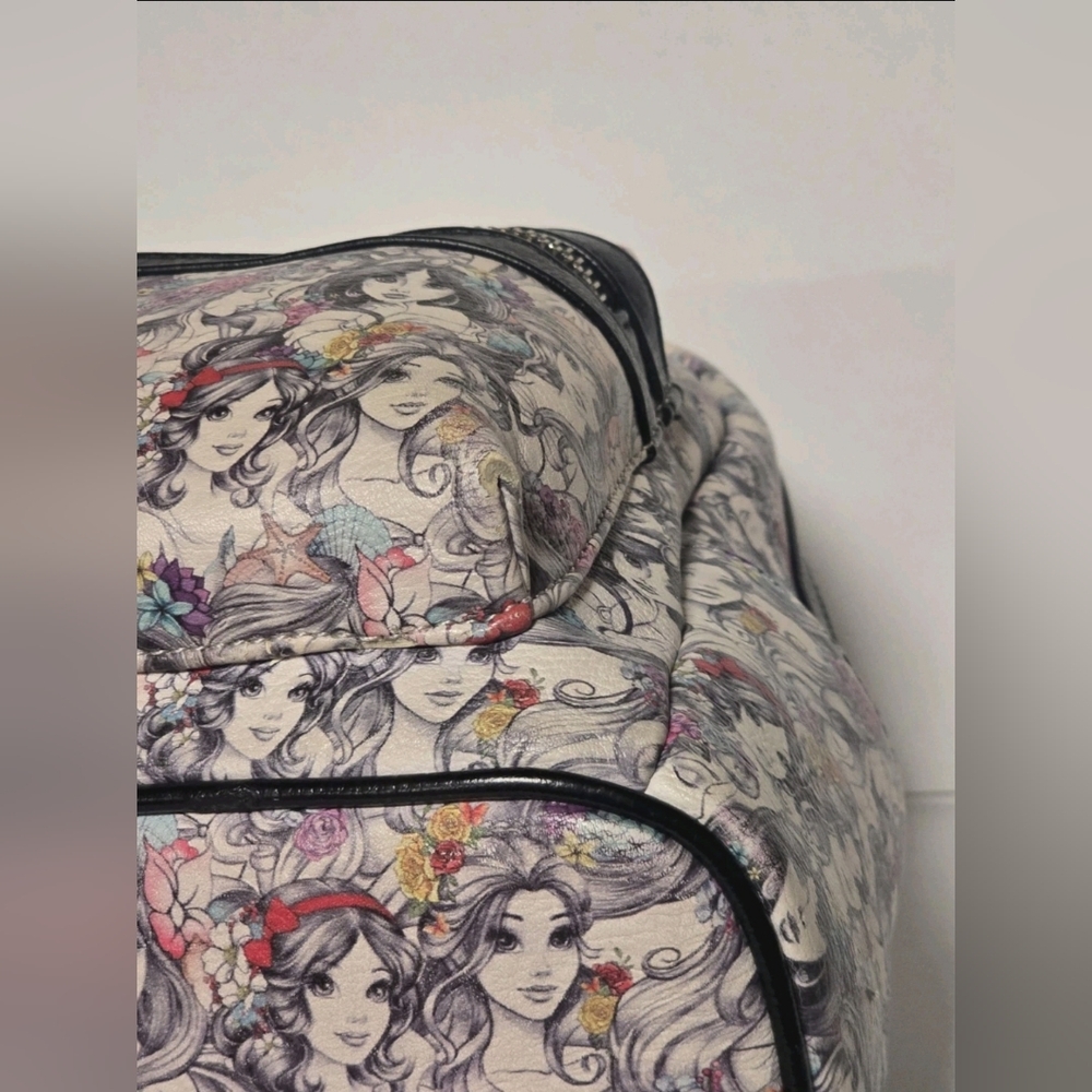 Loungefly OG Disney Parks Princesses Sketch AOP Backpack - Extremely Rare - Picture 10 of 16
